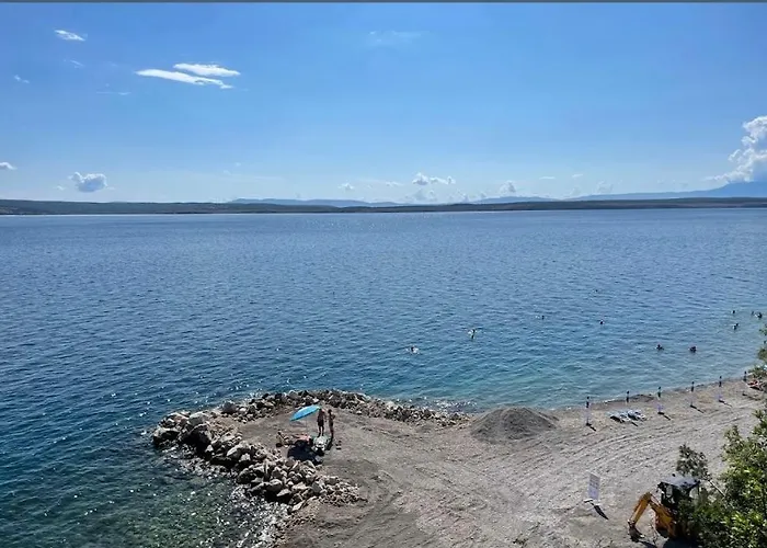 Queen By Lucija Apartment Dramalj