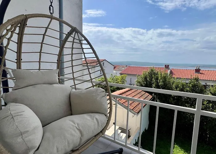 Queen By Lucija Apartman